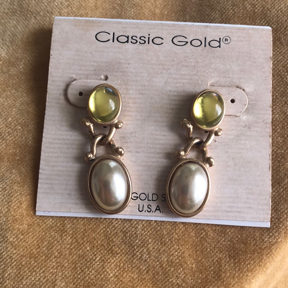 Citrine and pearl earrings